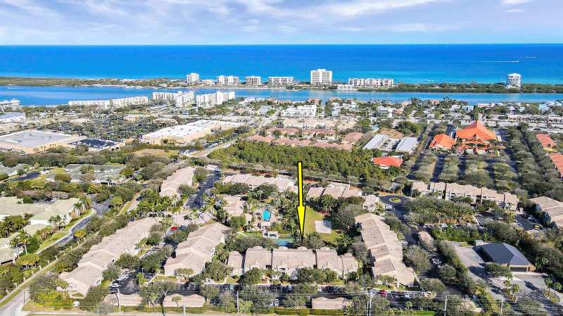 272 VILLAGE Boulevard # 7208, Tequesta FL 33469