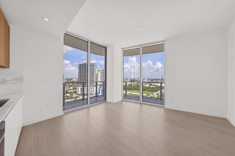 1400 Biscayne Boulevard # 2007, Miami FL 33132