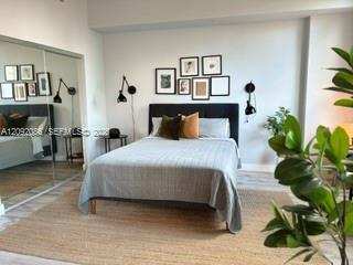 133 NE 2nd Ave # 915, Miami FL 33132