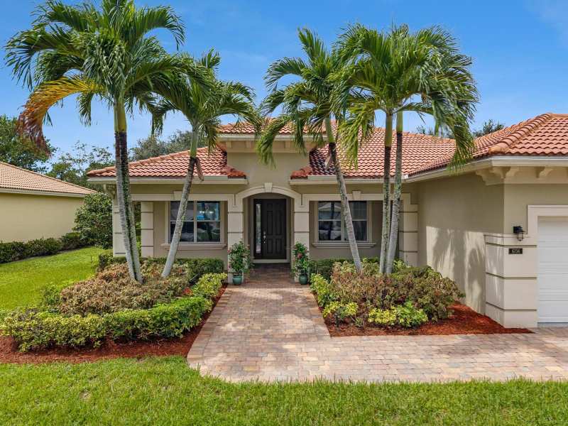6756 OSAGE Circle, FL 33413
