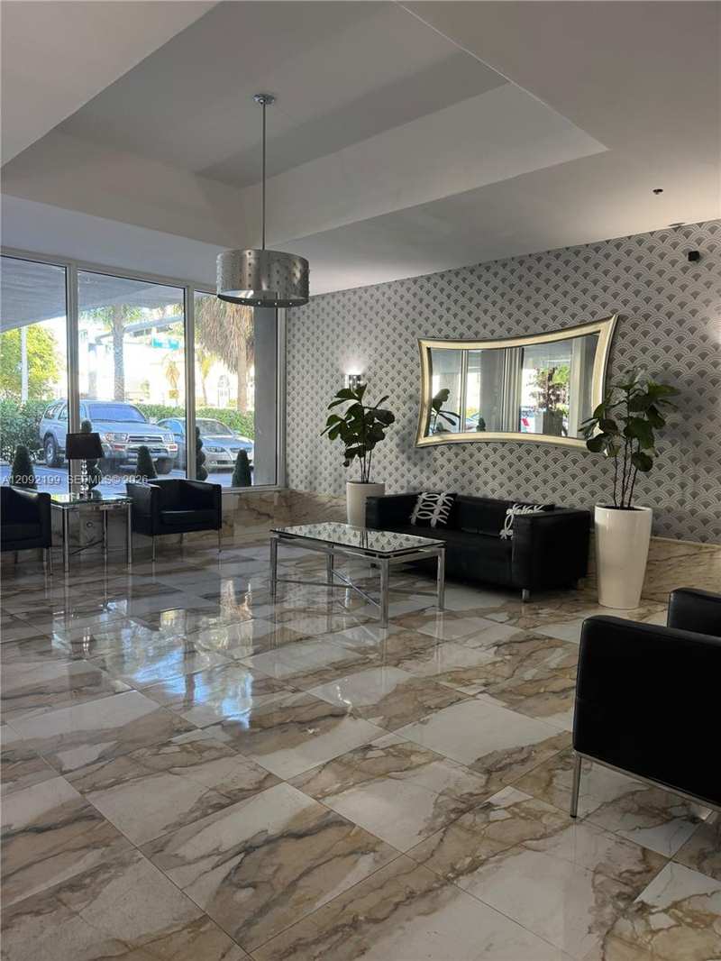 1255 Collins Ave # 406, Miami Beach FL 33139