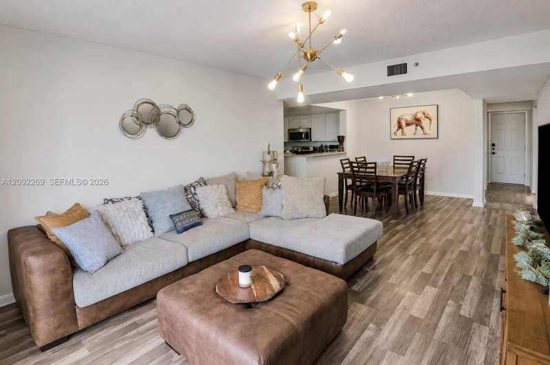 520 SE 5th Ave # 1308, Fort Lauderdale FL 33301