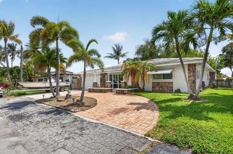 420 SE 14TH Avenue, Pompano Beach FL 33060