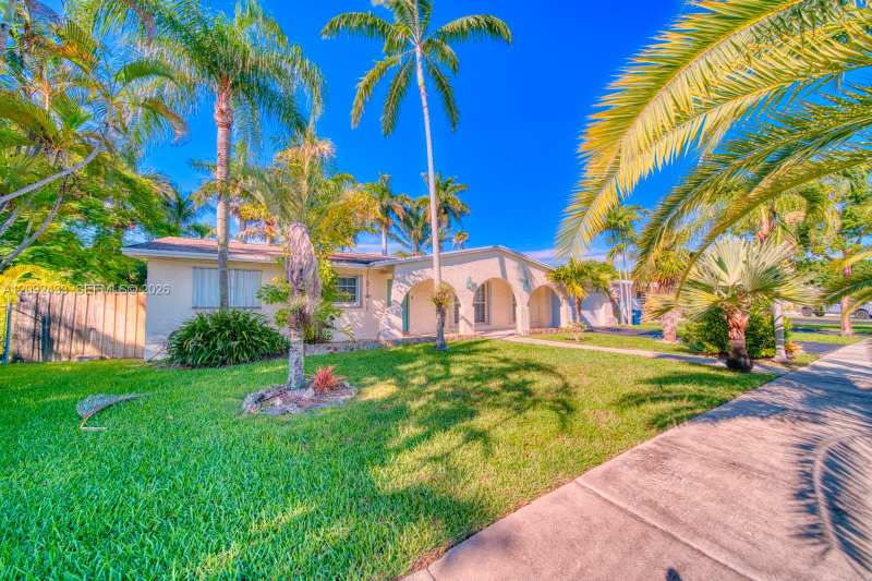 20120 SW 84th Pl, Cutler Bay FL 33189