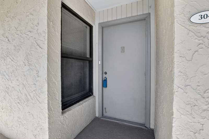 11 ROYAL PALM Way # 3040, Boca Raton FL 33432