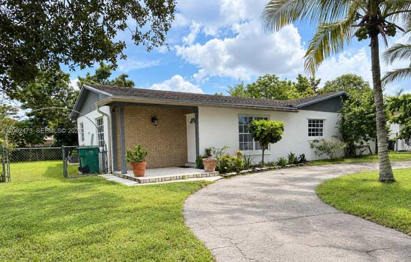5311 SW 132nd Ave, Miami FL 33175