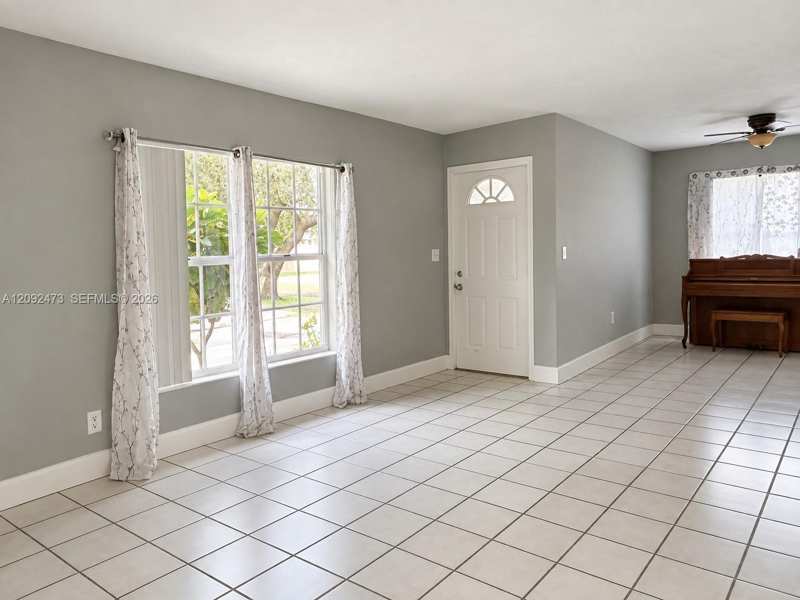 5311 SW 132nd Ave, Miami FL 33175