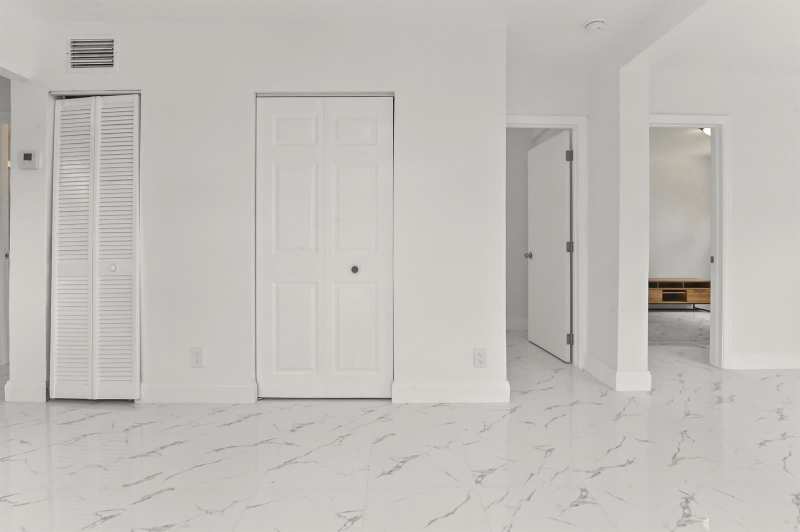 515 Putnam Road, West Palm Beach FL 33405