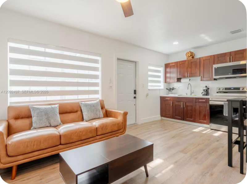 1273 NW 24th St # 4, Miami FL 33142