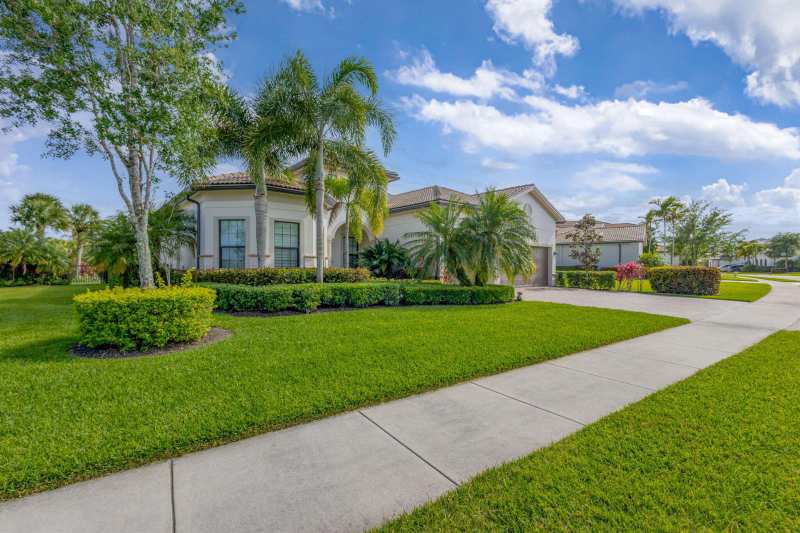 532 Sonoma Isles Circle, Jupiter FL 33478