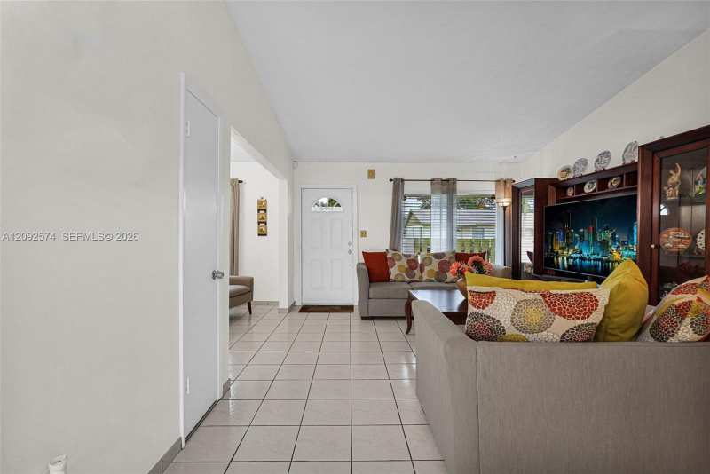 12334 SW 114th Ter, Miami FL 33186