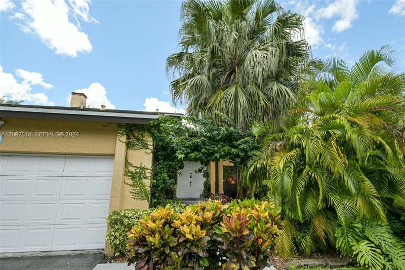 11624 SW 135th Pl, Miami FL 33186