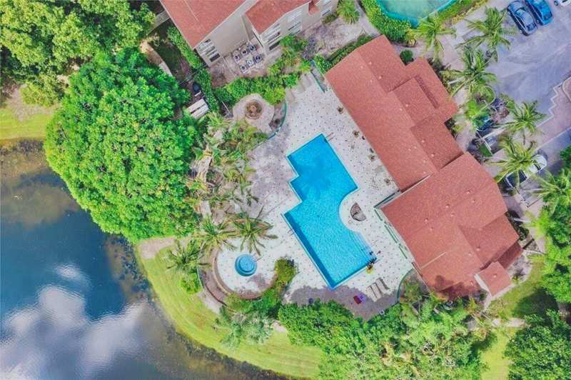 1760 Palm Cove Boulevard # 109, Delray Beach FL 33445