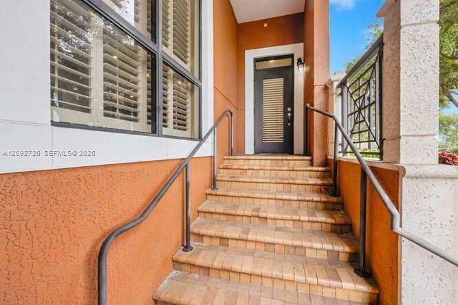 8395 SW 73rd Ave # 104, Miami FL 33143