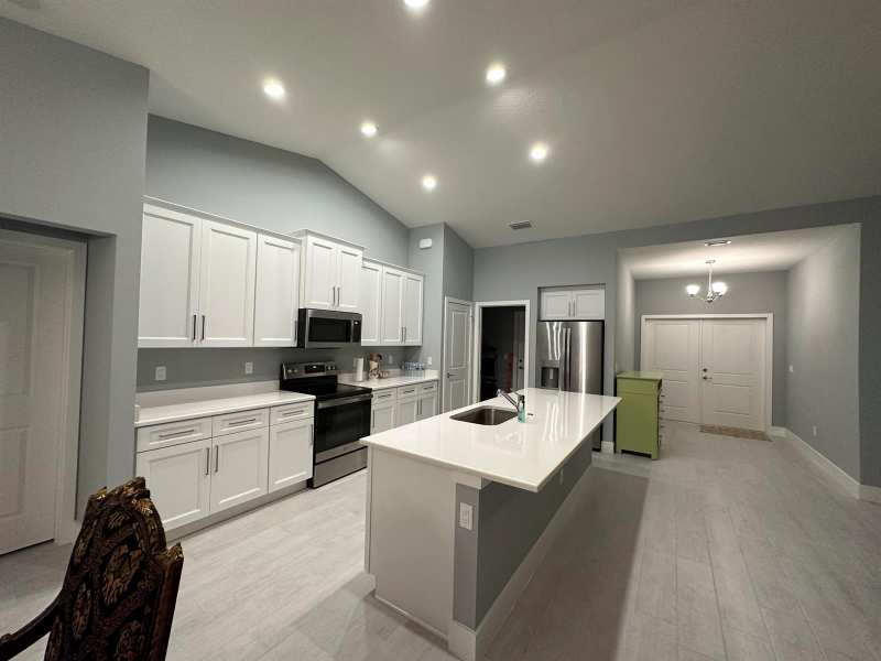 18063 MURCOTT Boulevard, FL 33470