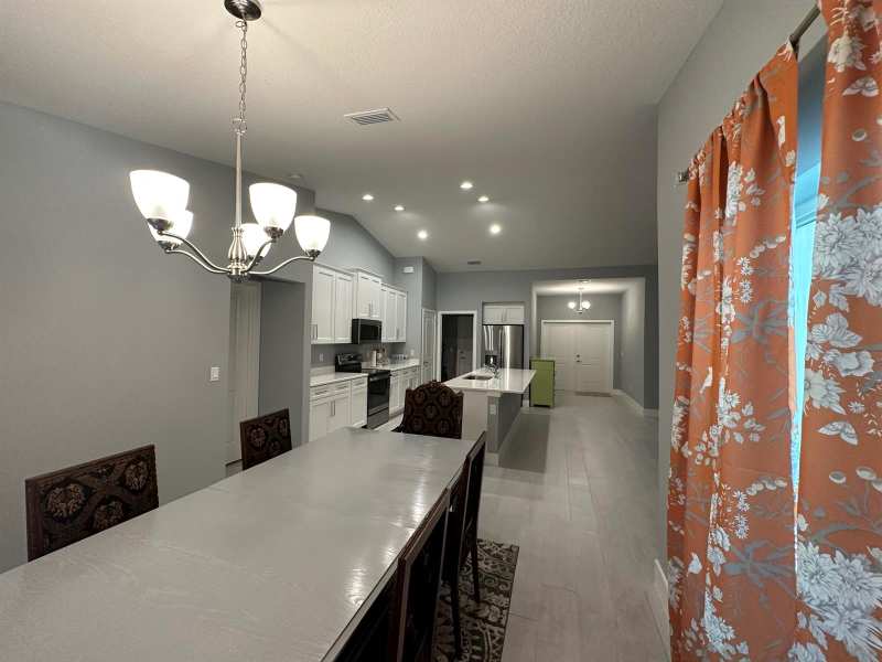 18063 MURCOTT Boulevard, FL 33470
