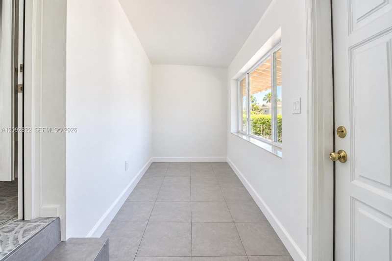 215 NW 67th Ave, Miami FL 33126
