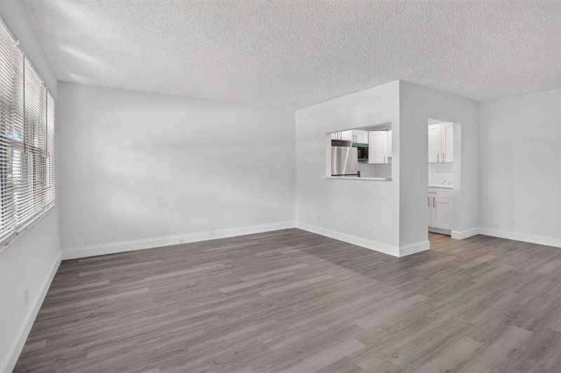 1038 Berkshire B, Deerfield Beach FL 33442