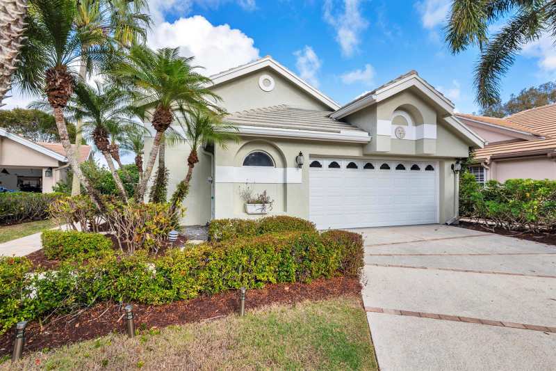 16440 RIVERWIND Drive, Jupiter FL 33477