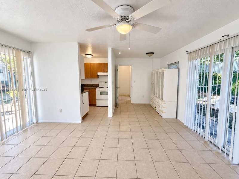 119 NW 43rd Ct # 5, Oakland Park FL 33309