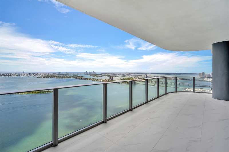 700 Ne 24th St # 4507, Miami FL 33137
