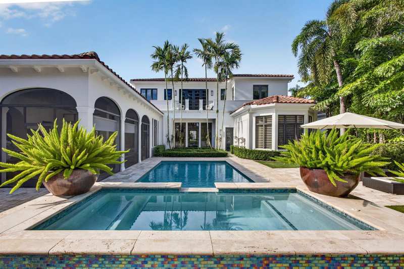 213 Via Palacio, Palm Beach Gardens FL 33418