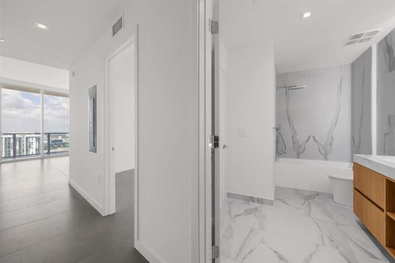 1400 Biscayne Boulevard # 3607, Miami FL 33132