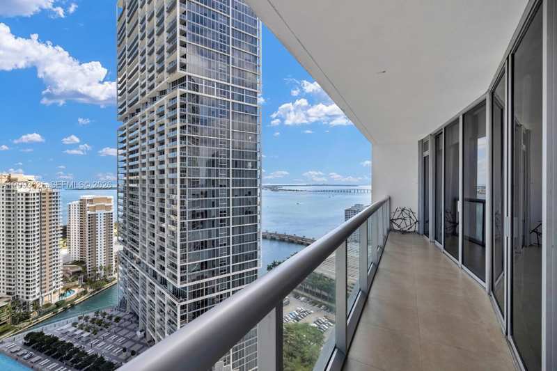 485 Brickell Ave # 3201, Miami FL 33131