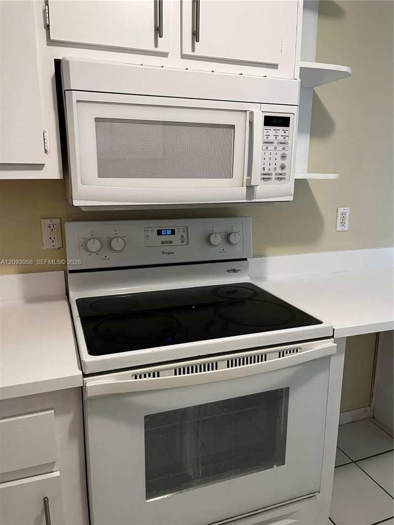 3674 NW 111th Ave, Sunrise FL 33351
