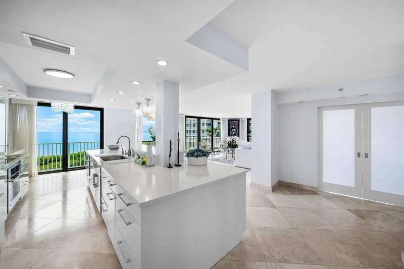 3360 S Ocean Boulevard # I, Palm Beach FL 33480