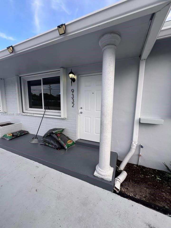 9332 SW 40th Ter # 9332, Miami FL 33165