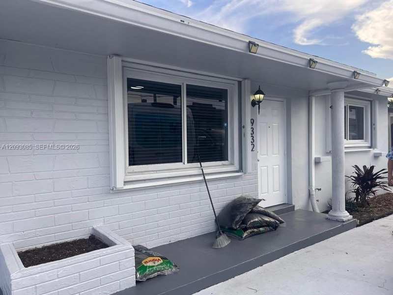 9332 SW 40th Ter # 9332, Miami FL 33165