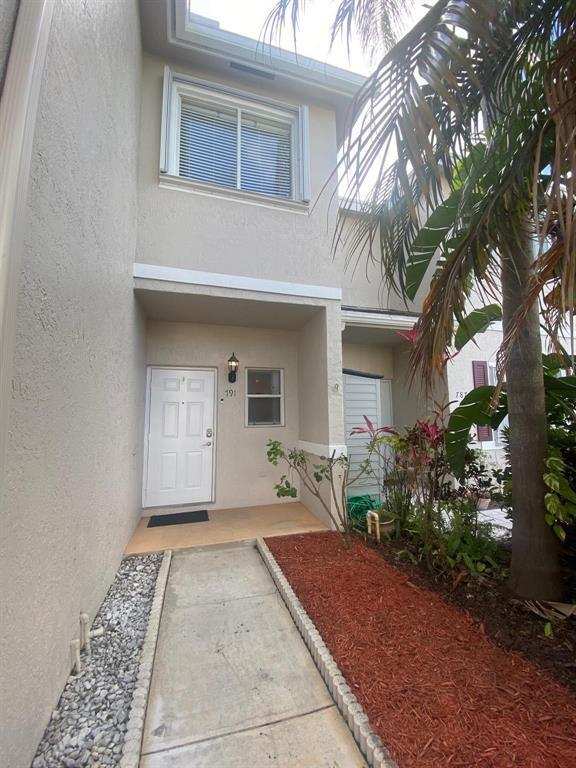 791 NW 42ND Place, Deerfield Beach FL 33064