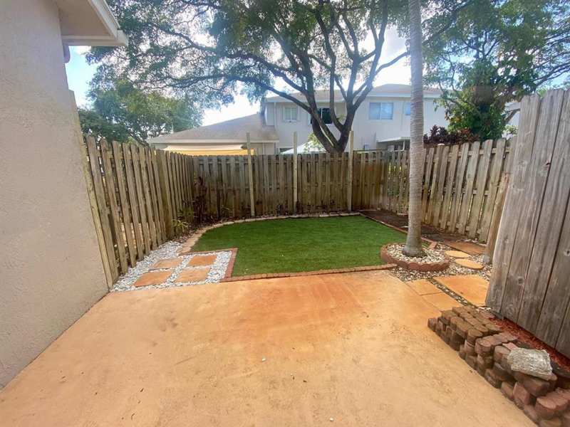 791 NW 42ND Place, Deerfield Beach FL 33064