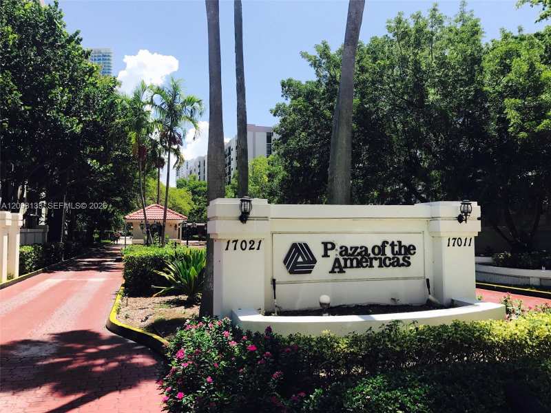 17121 N BAY RD # 720, Sunny Isles Beach FL 33160