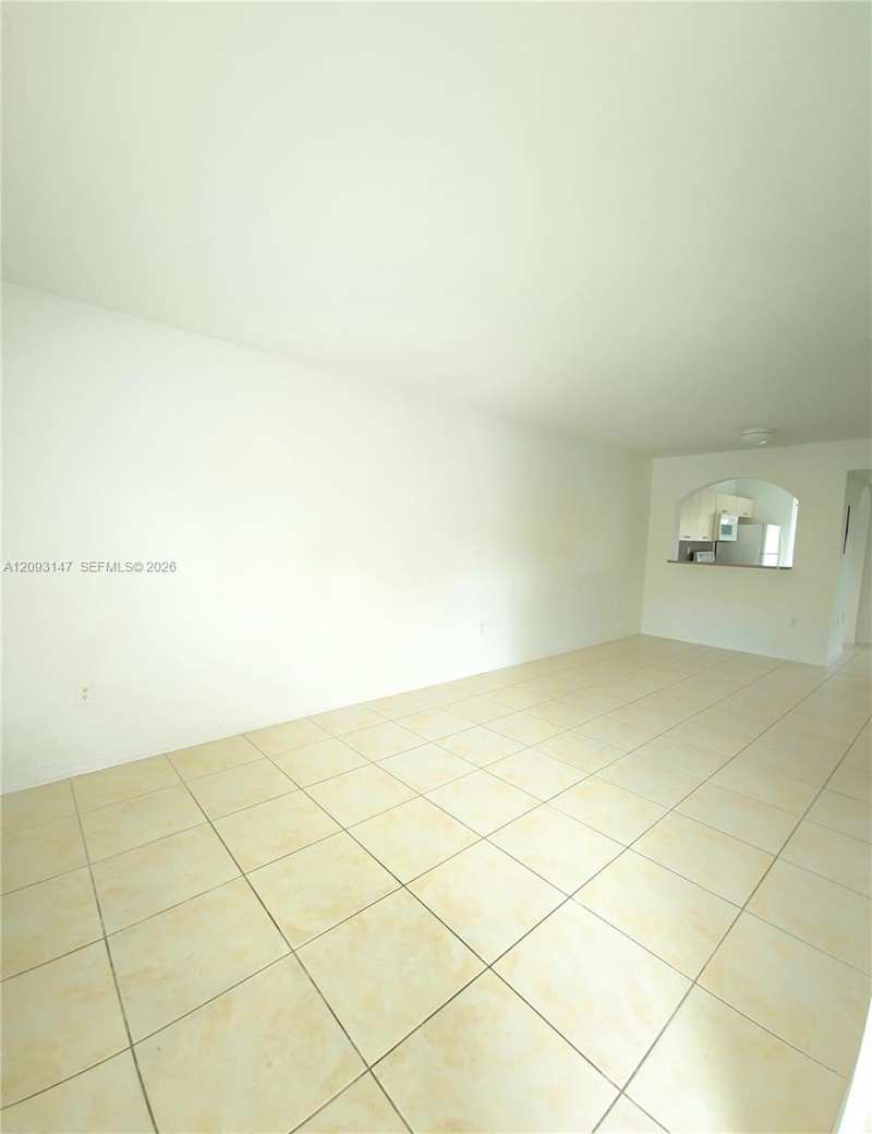 940 NE 33rd Ter # 102, Homestead FL 33033