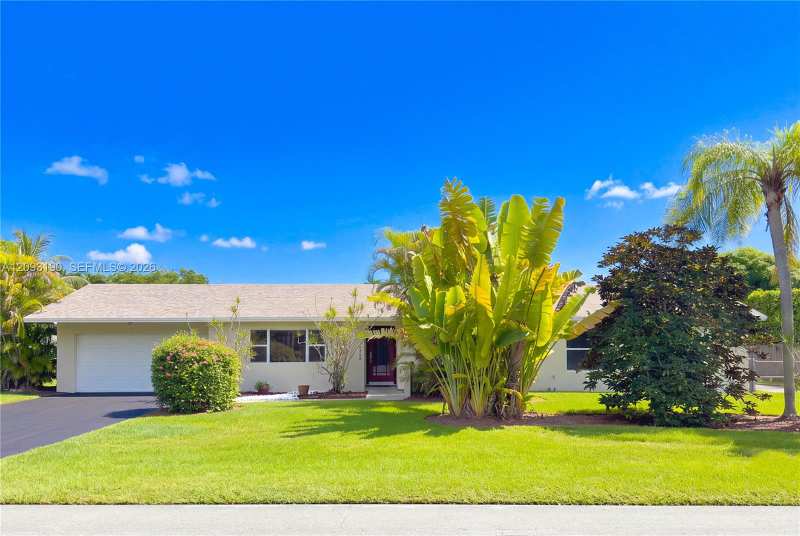 12635 SW 113th Ct, Miami FL 33176