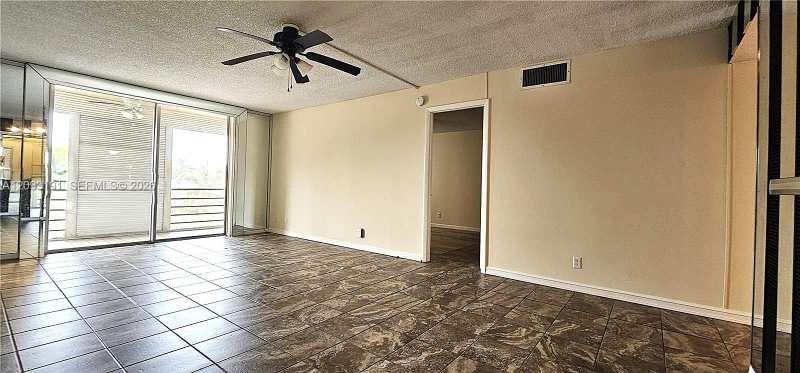 403 NW 68th Ave # 309, Plantation FL 33317