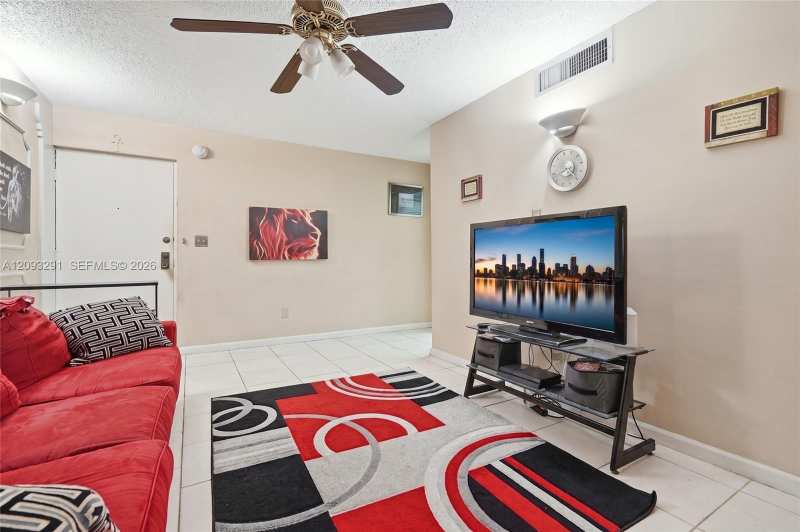 3490 Foxcroft Rd # B303, Miramar FL 33025