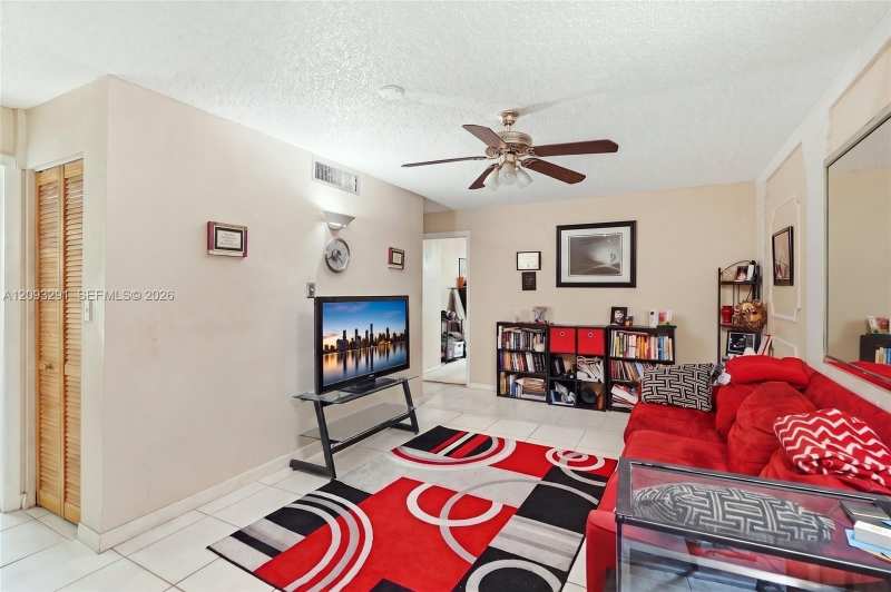 3490 Foxcroft Rd # B303, Miramar FL 33025