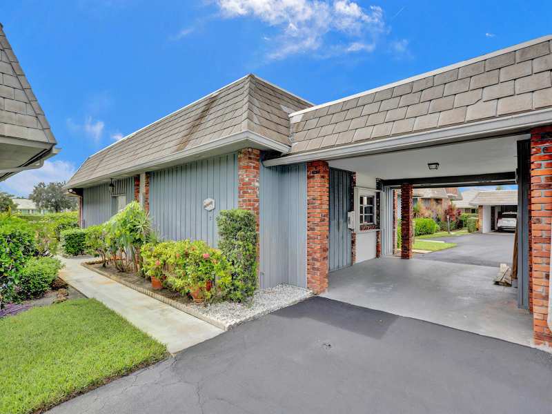340 Orange Tree Drive # 3, Atlantis FL 33462