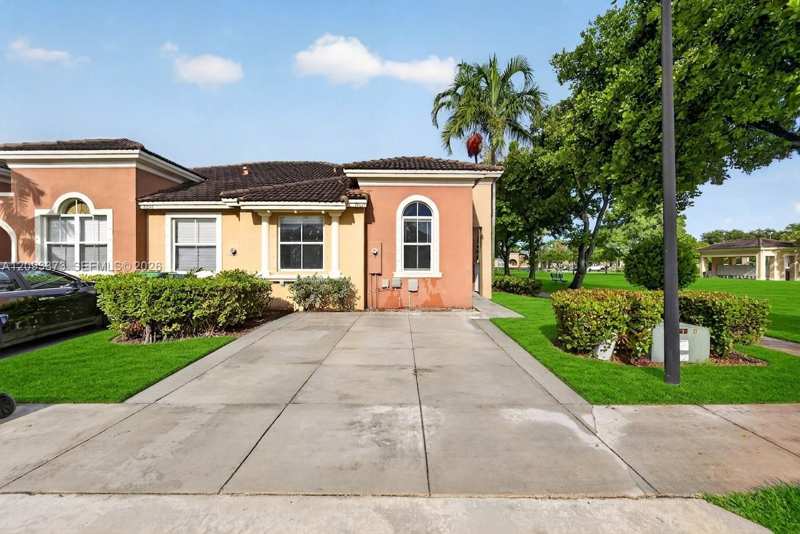 23702 SW 110th Ave # 23702, Homestead FL 33032