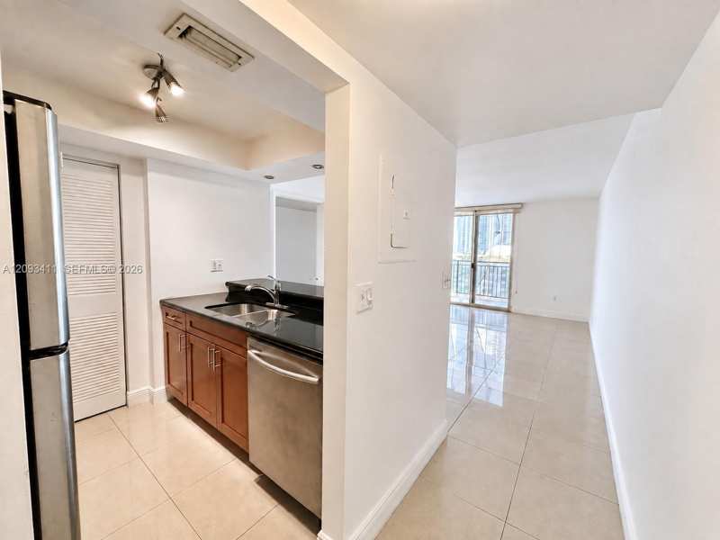 850 N Miami Ave # 2002, Miami FL 33136