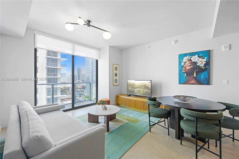 11 NE 6th St # 1111, Miami FL 33132