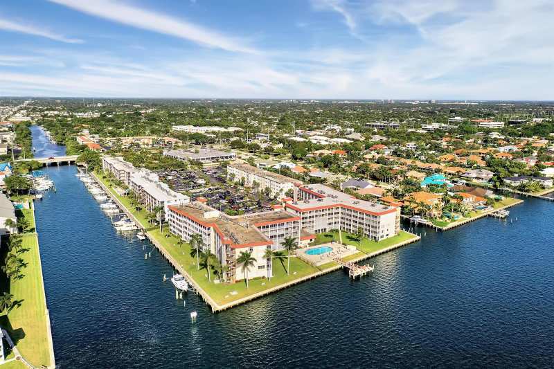 100 Paradise Harbour Boulevard # 408, North Palm Beach FL 33408