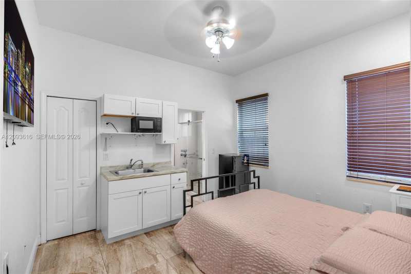 8944 NW 180th Ter # A, Hialeah FL 33018