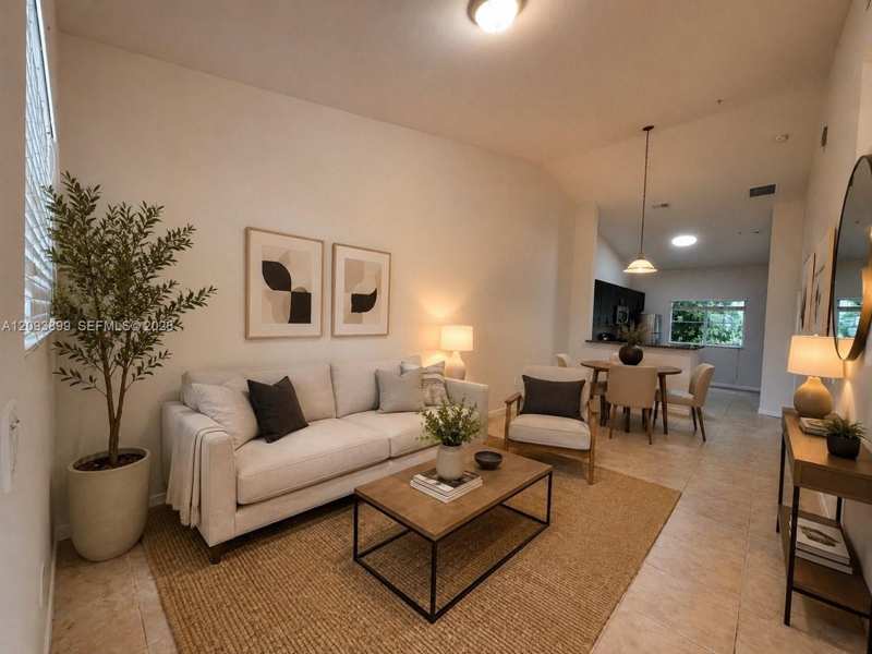 3423 W 80th St # 204, Hialeah FL 33018