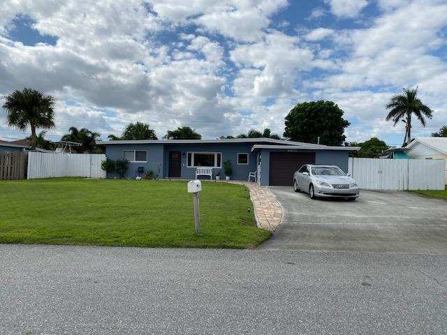 6601 LAKE CLARKE Drive, Lake Clarke Shores FL 33406