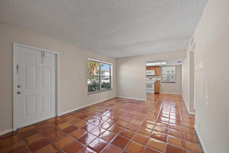 2707 VANDIVER Drive # 1, West Palm Beach FL 33409