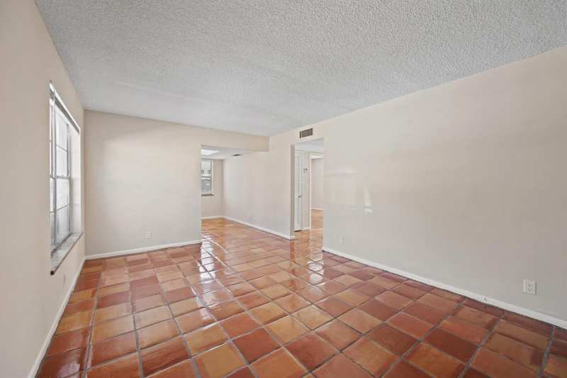 2707 VANDIVER Drive # 1, West Palm Beach FL 33409